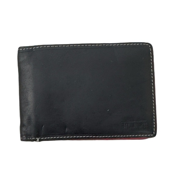TUMI Bifold Wallet Leather Black Single Billfold Travel Business Credit Card 6 - Picture 1 of 15